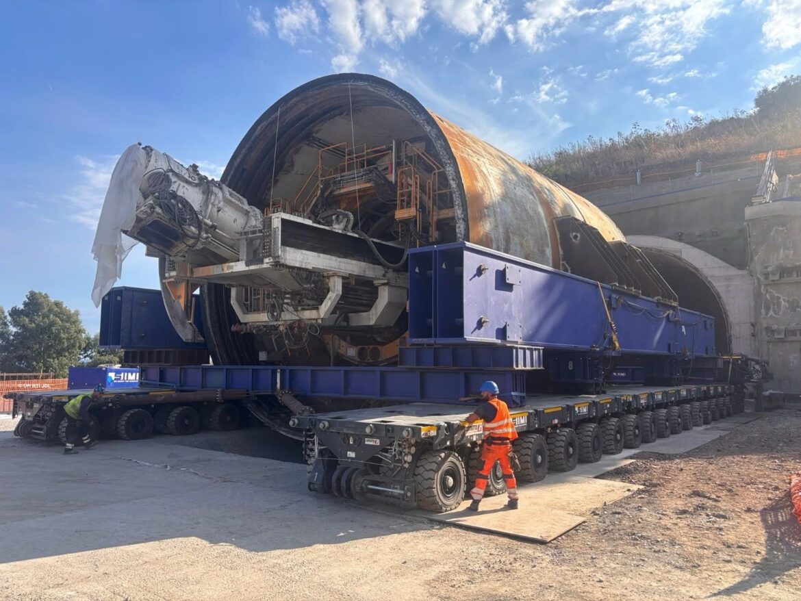 1 800 tonnes en mouvement : le tunnelier « Letteria » change de front