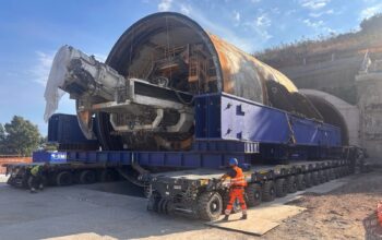 1 800 tonnes en mouvement : SIMI Trasporti déplace le tunnelier « Letteria »