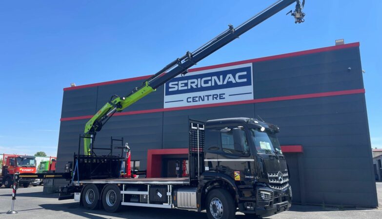 Promomat muscle sa flotte avec Serignac et HIAB