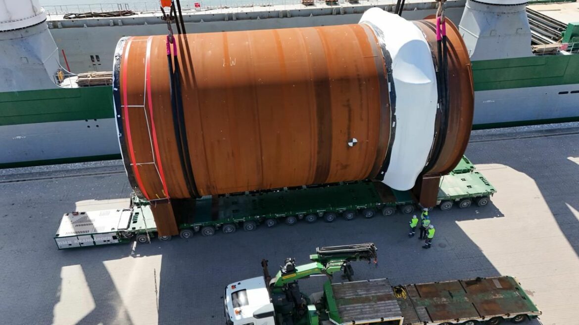 Jumbo Maritime : 596 tonnes, ça ne passe pas partout !