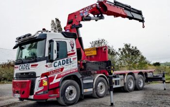 Cadel Levage sort les muscles avec son nouveau Volvo FM500 et sa grue HMF
