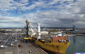 Port de Sète : une Liebherr LHM 550 de 154 tonnes entre en scène