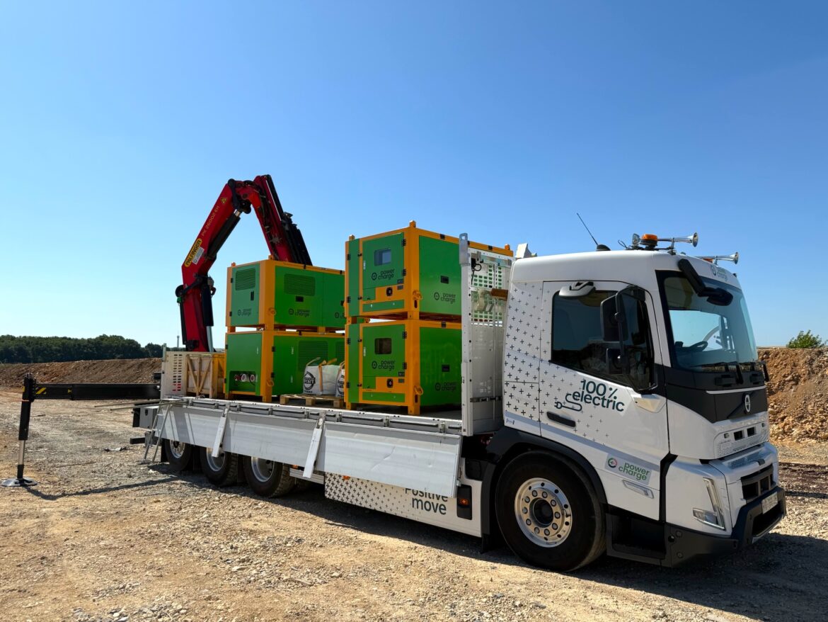 PALFINGER et PowerCharge : le duo 100 % électrique qui donne de l’énergie aux chantiers