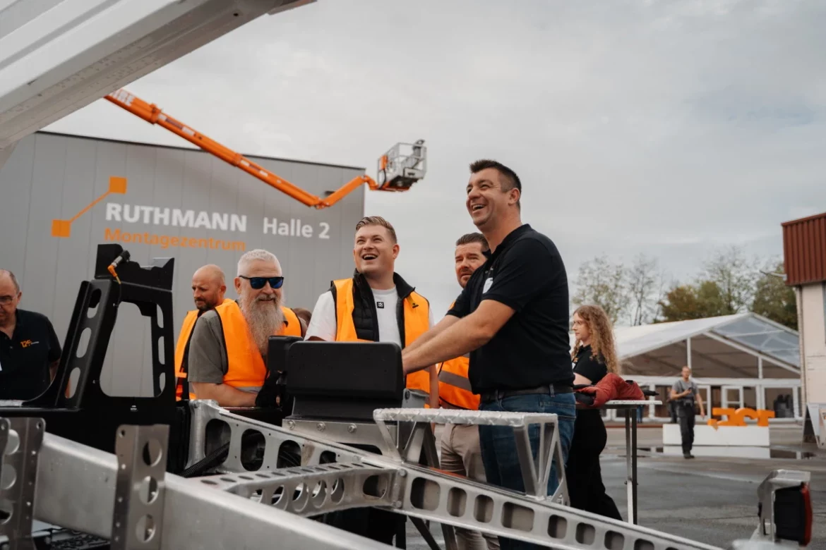 RUTHMANN et VERSALIFT : 125 ans d’histoire et le regard tourné vers les sommets