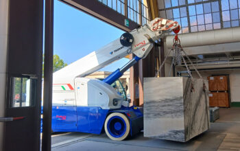 Tadano V320RC : 35 tonnes, zéro émission et plusieurs jours sans recharge