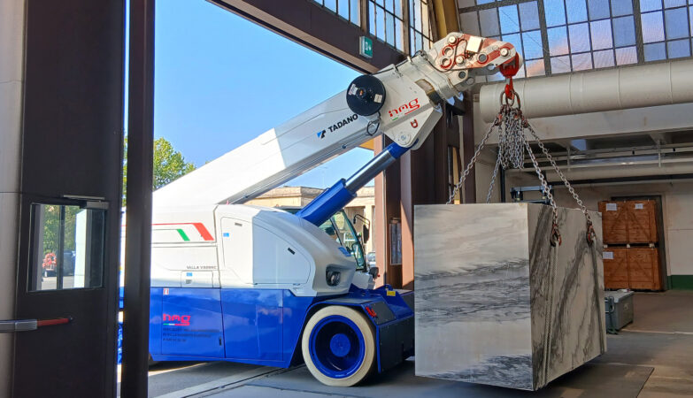Tadano V320RC : 35 tonnes, zéro émission et plusieurs jours sans recharge