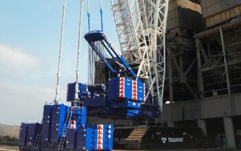 Maxim Crane et sa Tadano CC 78.1250-1 : 1 250 tonnes de muscles pour une démolition de haute précision